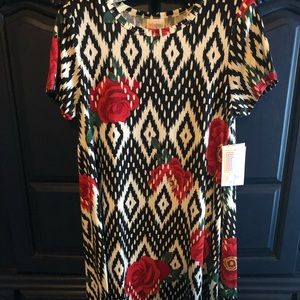 NWT Lularoe Carly Swing Dress, Roses, Summer, Beach.